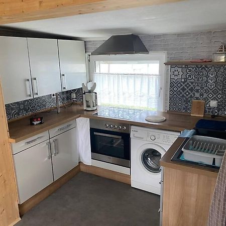 Werneuchen Bungalow Im Gruenen מראה חיצוני תמונה
