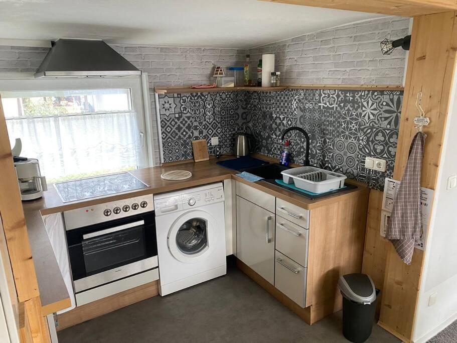 Werneuchen Bungalow Im Gruenen מראה חיצוני תמונה