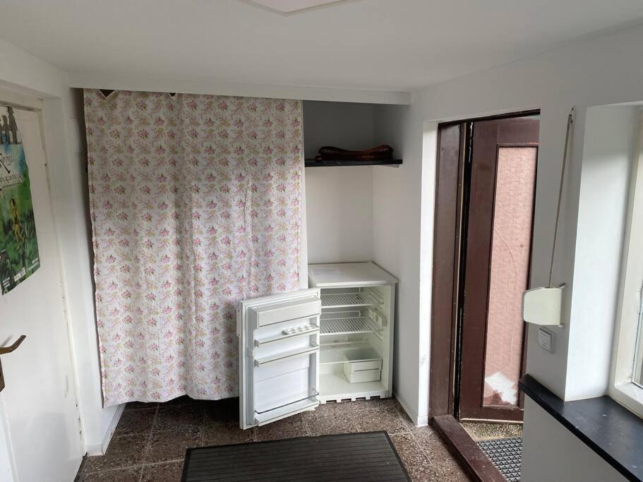 Werneuchen Bungalow Im Gruenen מראה חיצוני תמונה